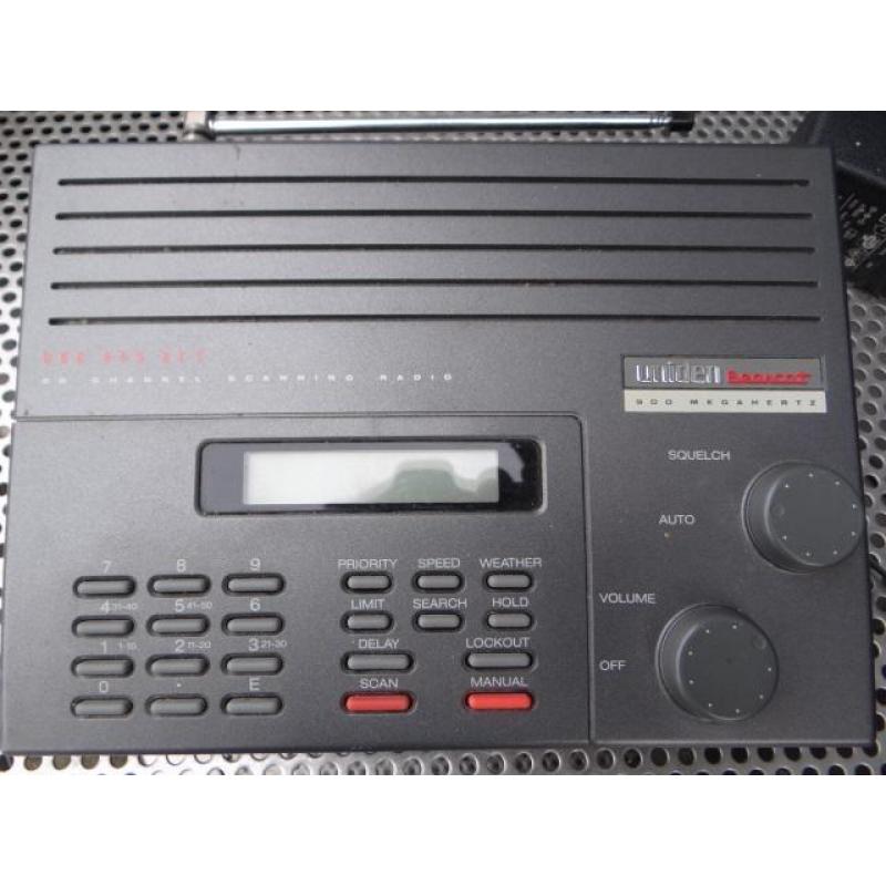 Uniden Bearcat UBC855XLT.