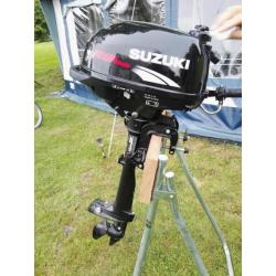 Nieuw Suzumar met 2.5 pk Suzuki 4 takt