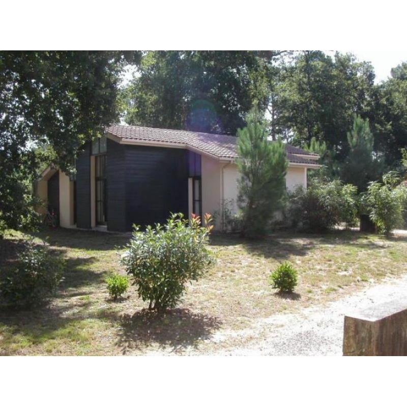 Te koop prachtig gelegen villa met veel privacy