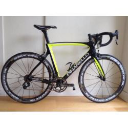 Nieuwe Pinarello Dogma F8 Super Record 11sp.