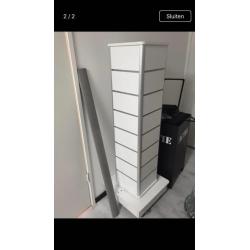 Vitrinekast met verlichting