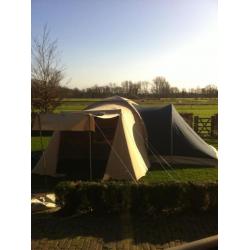 Zeer complete Karsten tent met slaapaanbouw