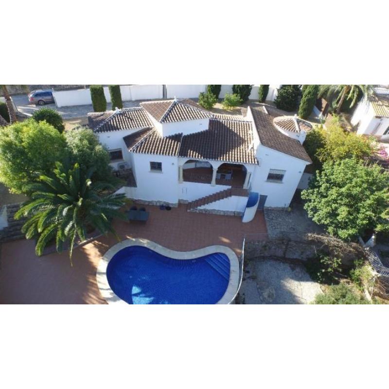 Dénia-Moraira-Benissa-villa's met dubbele woonlaag-zeezicht