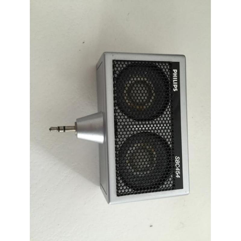 Stereo speakers voor op luidspreker uitgang
