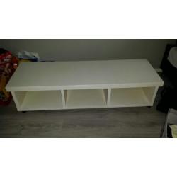 Witte TV meubel(Met wieltjes)