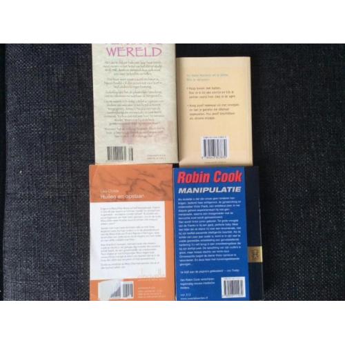 Doos met leuke boeken aangeboden