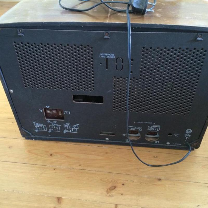 Oude Aristona radio €50,-