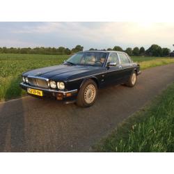 Daimler Double-SIX 6.0 AUT E2 1993 Blauw