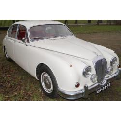 Daimler/Jaquar MK2 Saloon 1966 Wit