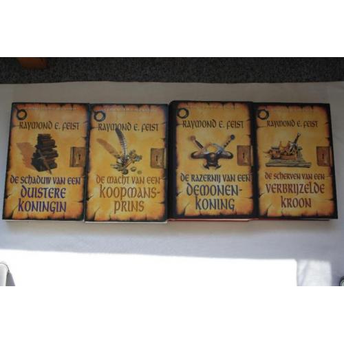 RAYMOND E. FEIST 4 boeken serie van de Slangenoorlog