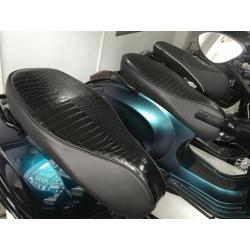 NIEUWE Vespa Sprint Special Kameleon mat & glans leverbaar