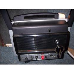 super 8mm film projector--chinon--