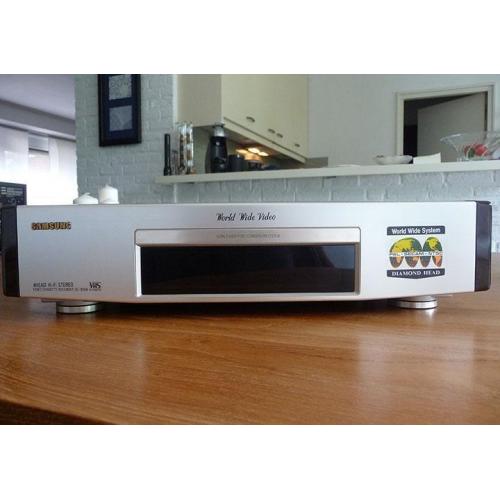 Samsung SV300W Universal Player/Recorder