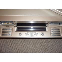 Samsung SV300W Universal Player/Recorder