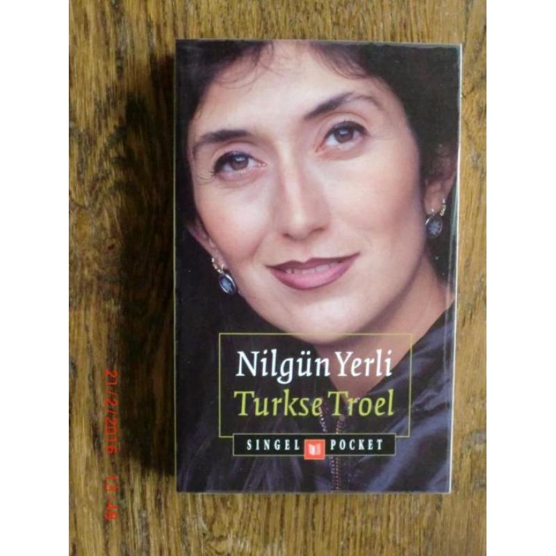 Nilgün Yerli - Turkse troel (Singel Pocket)