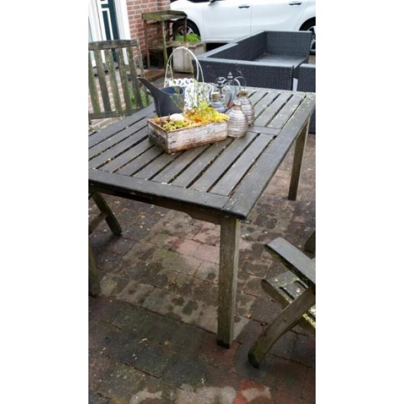 Hardhouten tuinset