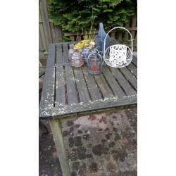 Hardhouten tuinset