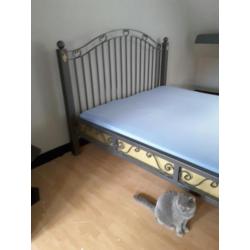 super mooi handgemaakt smeedijzer bed
