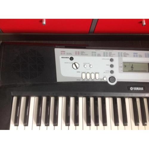 Keyboard Yamaha