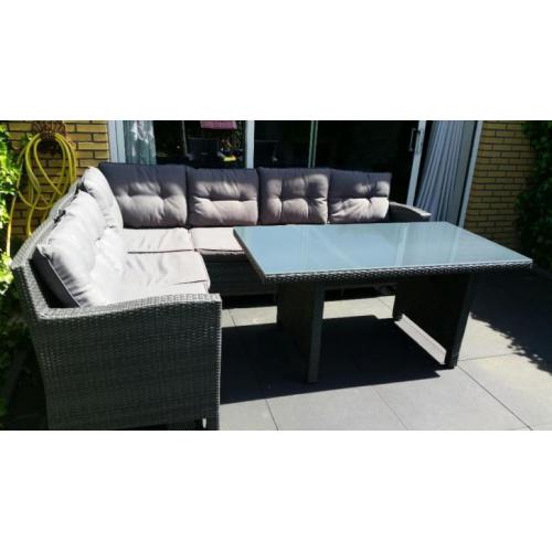 Luxe tuinset met hoge eettafel