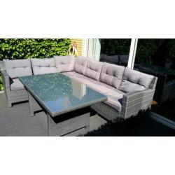 Luxe tuinset met hoge eettafel