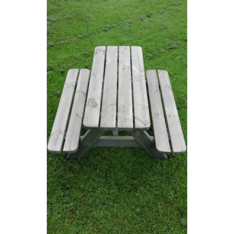 Kinder picknicktafel