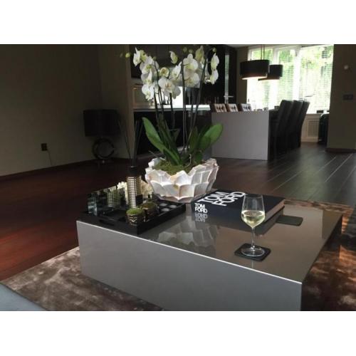 Design hoogglans salontafel kubus