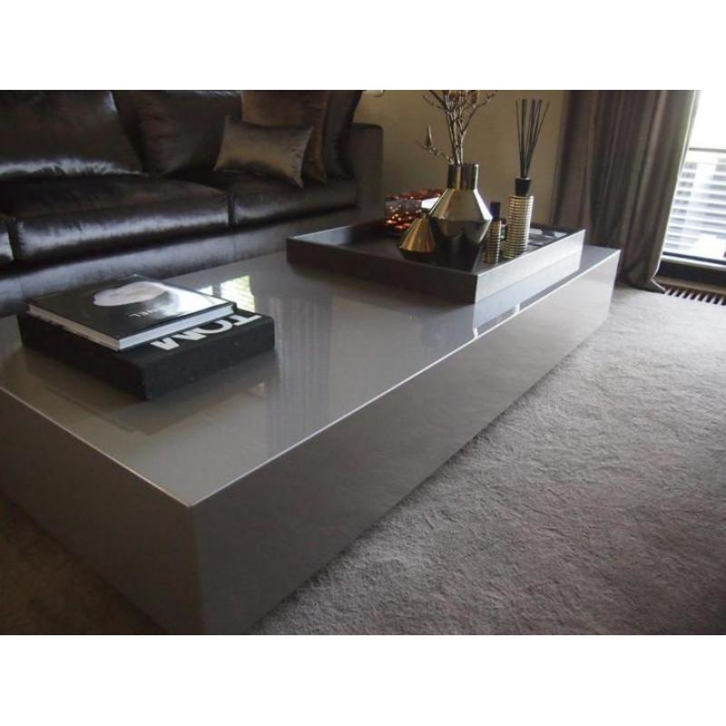 Design hoogglans salontafel kubus