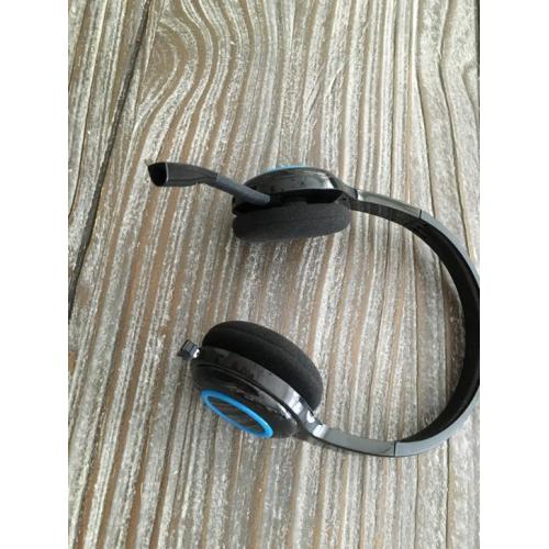Logitech H600 wireless headset