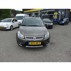 Fiat Sedici 1.6 16V Emotion / Trekhaak / Navigatie / Profite