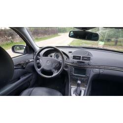 Mercedes E-Klasse E320 CDI Combi Blauw 7 persoons Avantgarde