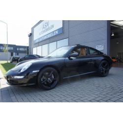 Porsche 911 3.6 CARRERA Coupé Handgeschakeld (bj 2005)