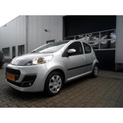 Peugeot 107 1.0 Active Nieuwe Model , Navigatie