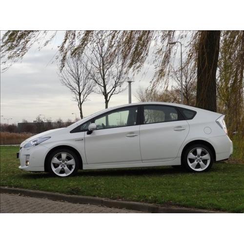Toyota Prius 1.8 DYNAMIC NAVI XENON 89.000KM MOOIE AUTO!