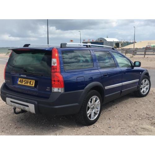 Volvo XC70 2.4 D5 AWD Ocean Race 180000km NAV.TEL SDak,THaak