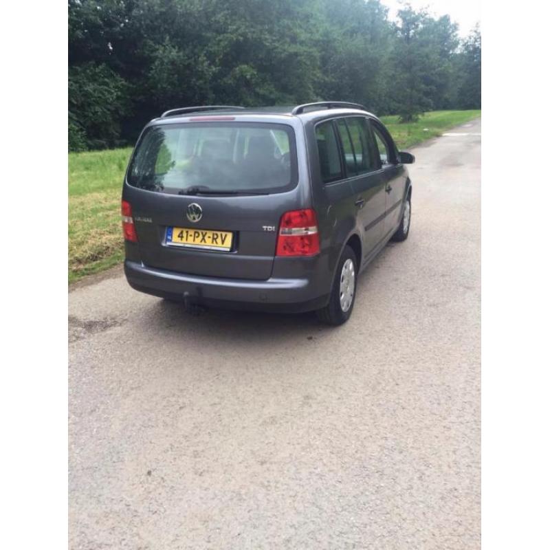 Volkswagen Touran 1.9 TDI 77KW 2005 Grijs