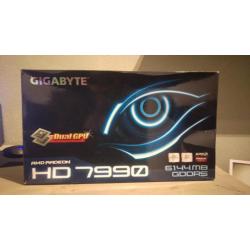AMD RADEON HD7990 (2 jaar oud, werkt nog perfect!)
