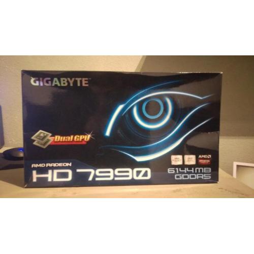 AMD RADEON HD7990 (2 jaar oud, werkt nog perfect!)