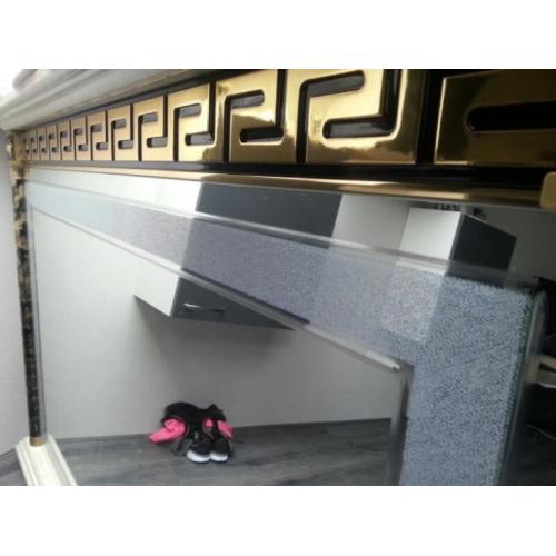Dressoir spiegel versace