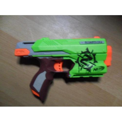 nerf zombie strike