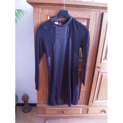 Jurkje met lange mouw en open rug XL zwart
