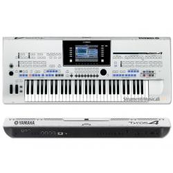 Yamaha Tyros 4 met case