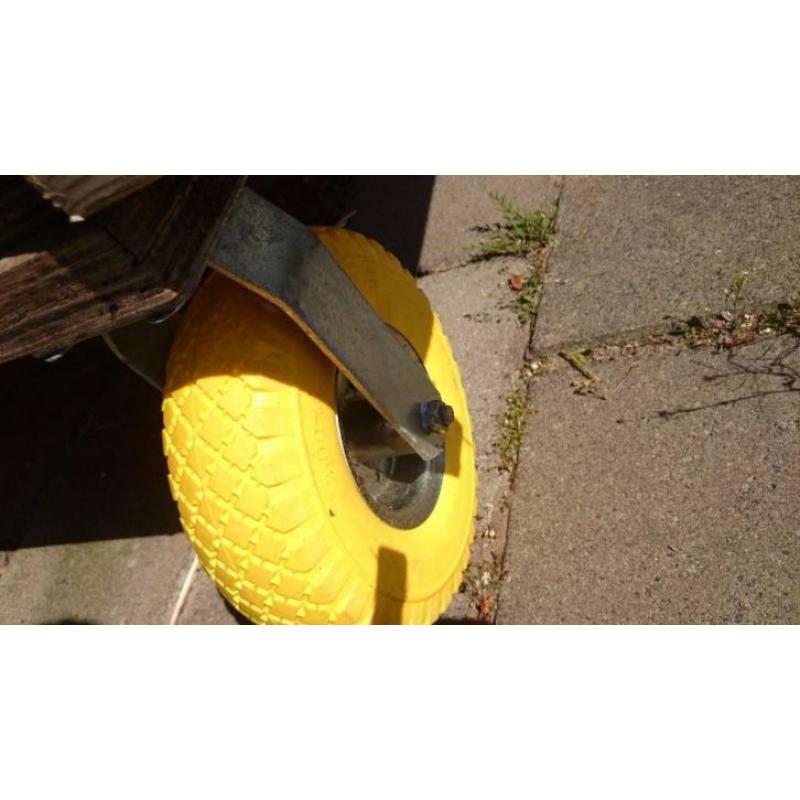 rubberboot yam