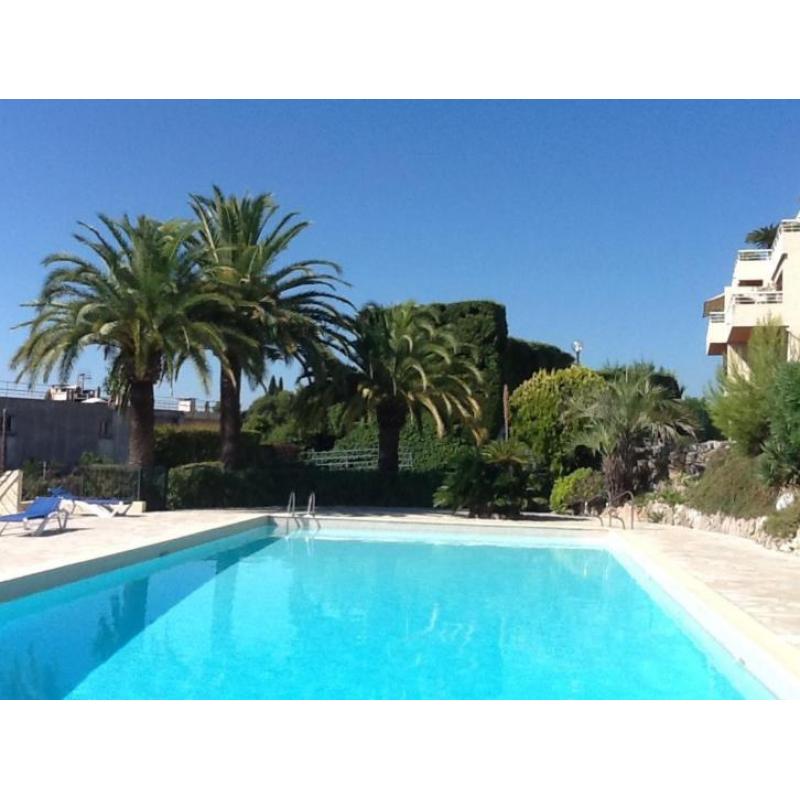Magnifiek appartement met vrij zeezicht aan de Côte d'Azur