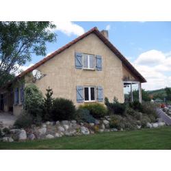 Landhuis aan de voet van de Pyreneeën