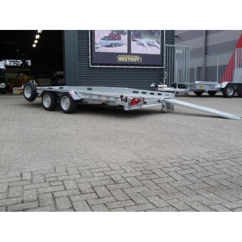 Autoambulance/autotransporter laag model rijplaten op rol