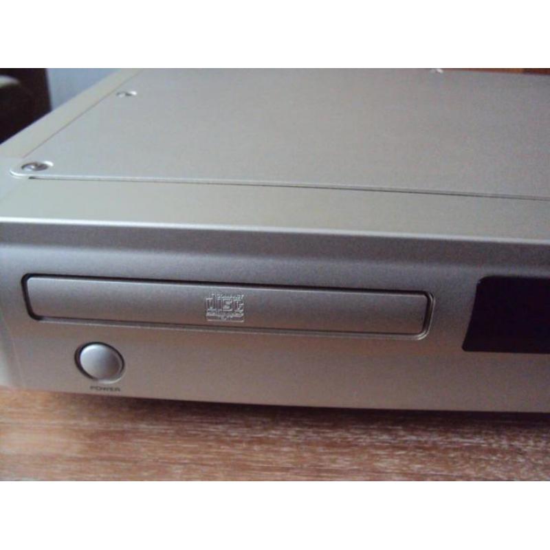 Marantz cd 17 mk ii in a very good condition!!