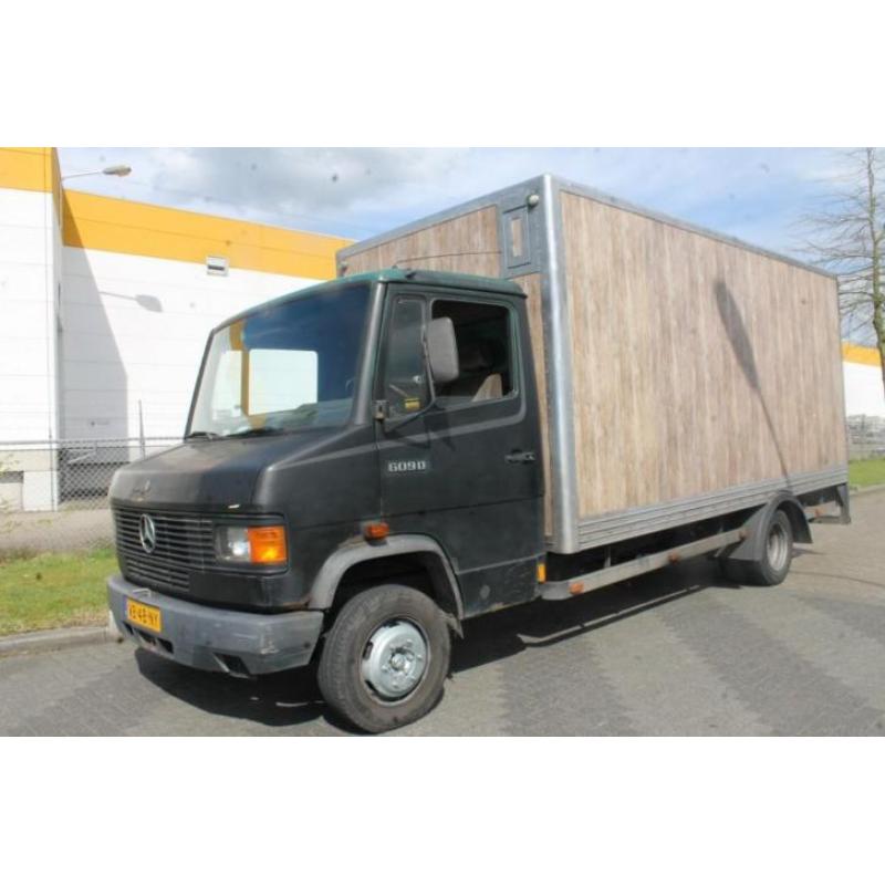 Mercedes-Benz Bestelwagen 609 D LANG/HOOG (bj 1988)