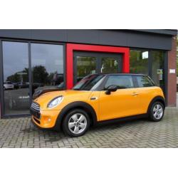 MINI Mini 1.5 Cooper 136PK Airco Cruise Nieuwstaat