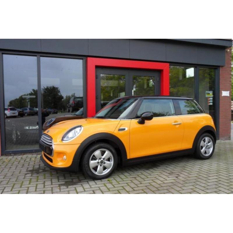 MINI Mini 1.5 Cooper 136PK Airco Cruise Nieuwstaat